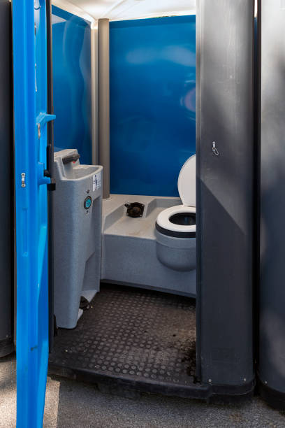 Best Portable restroom trailer rental  in Royal Hawaiian Estates, HI